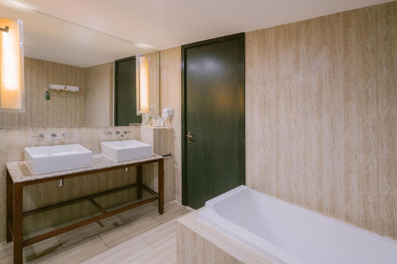 Two-Bedroom Suite Private Pool Wellness Activity