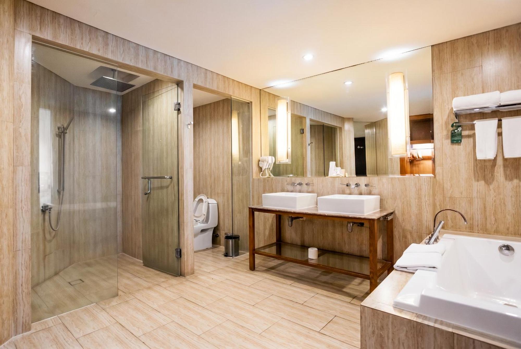 One-Bedroom Suite Private Pool Wellness Activity