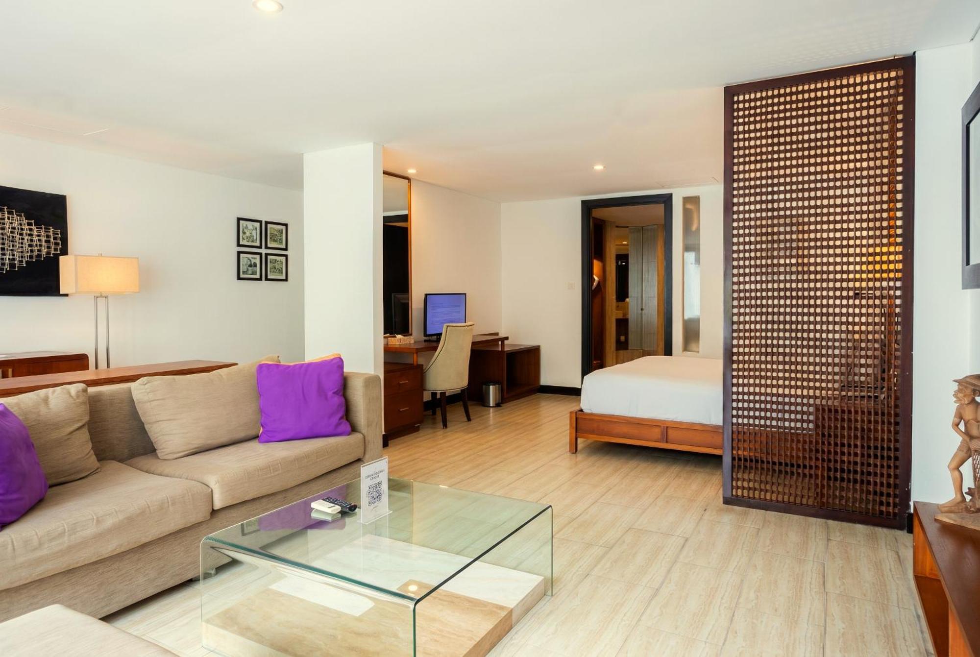 One-Bedroom Suite Private Pool Wellness Activity